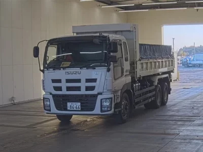 Isuzu GIGA
