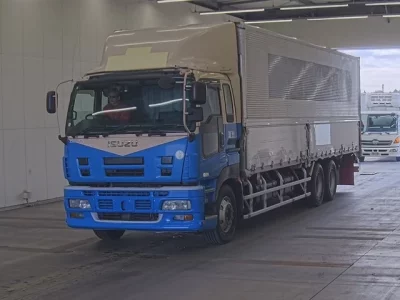 Isuzu GIGA