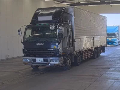 Isuzu GIGA