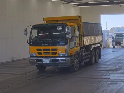 Isuzu GIGA