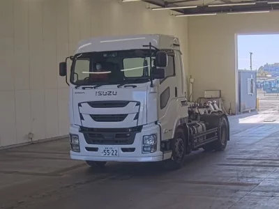 Isuzu GIGA