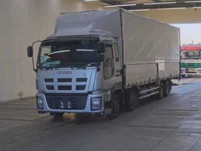 Isuzu GIGA