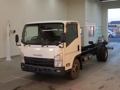 Isuzu ELF