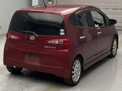 Daihatsu SONICA