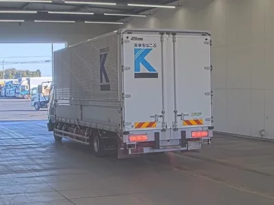 Mitsubishi FUSO FIGHTER