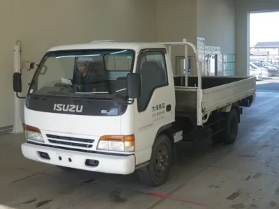 Isuzu ELF