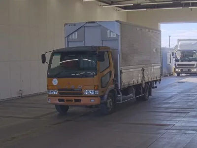 Mitsubishi FUSO FIGHTER