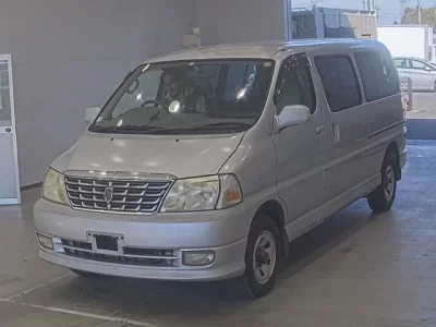 Toyota HIACE REGIUS