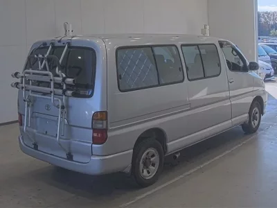 Toyota HIACE REGIUS