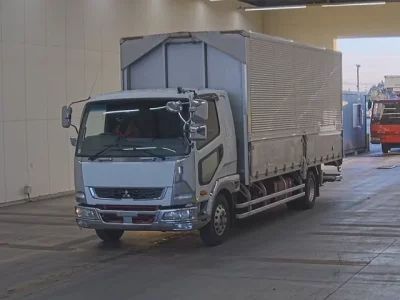 Mitsubishi FUSO FIGHTER