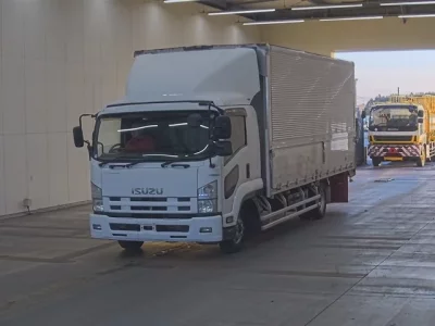Isuzu FORWARD
