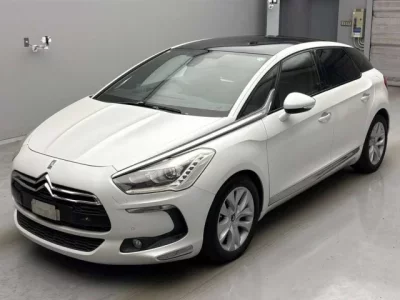 Citroen DS5