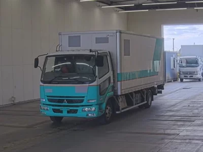Mitsubishi FUSO FIGHTER