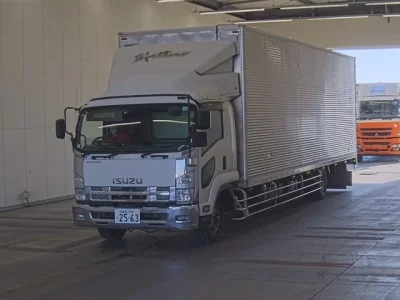 Isuzu FORWARD