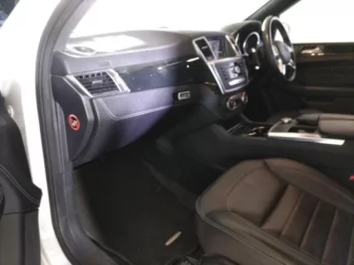 Mercedes-Benz ML CLASS