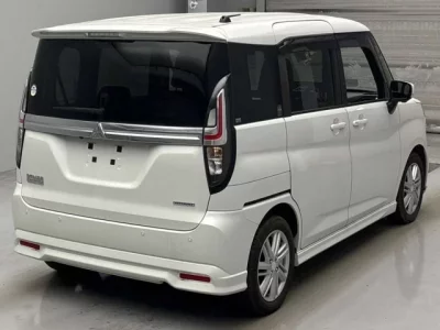 Mitsubishi DELICA D2