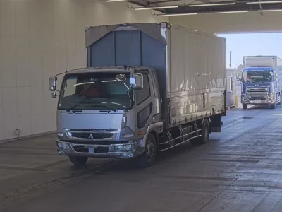 Mitsubishi FUSO FIGHTER