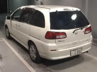 Nissan LIBERTY