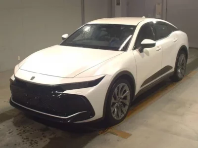 Toyota CROWN CROSSOVER