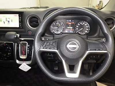 Nissan CARAVAN VAN