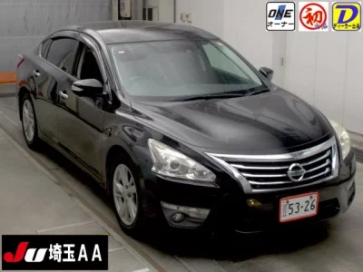 Nissan TEANA