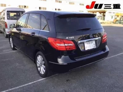 Mercedes-Benz B CLASS