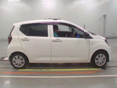 Daihatsu MIRA E S
