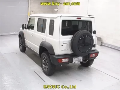 Suzuki JIMNY NOMADE