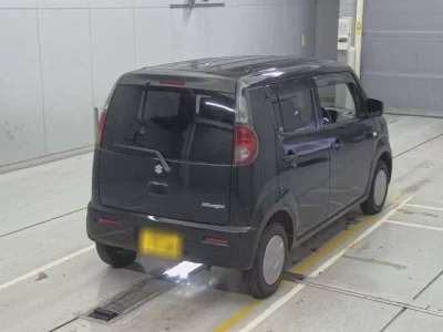 Suzuki MRWAGON
