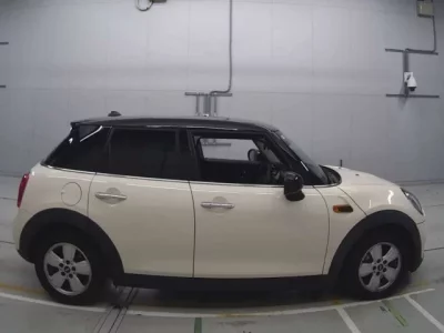 BMW MINI