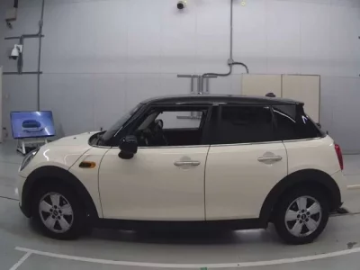 BMW MINI
