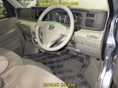 Daihatsu Atrai Wagon