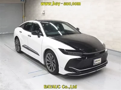 Toyota CROWN CROSSOVER