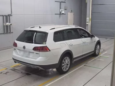 Volkswagen GOLF ALLTRACK