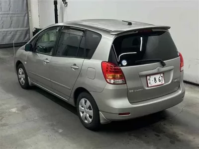 Toyota COROLLA SPACIO