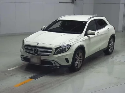 Mercedes-Benz GLA CLASS