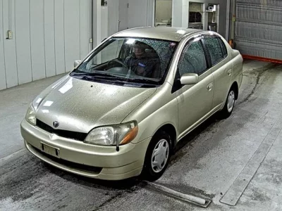 Toyota PLATZ
