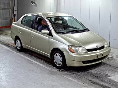 Toyota PLATZ