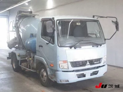 Mitsubishi FUSO FIGHTER