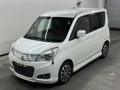 Mitsubishi DELICA D2