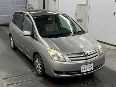 Toyota COROLLA SPACIO