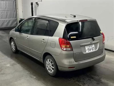 Toyota COROLLA SPACIO