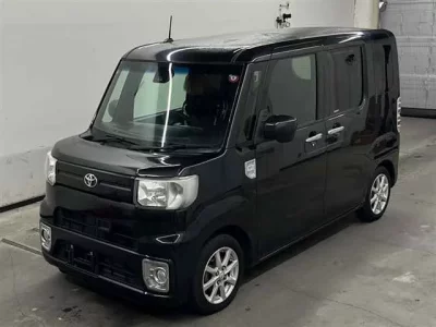 Toyota PIXIS MEGA