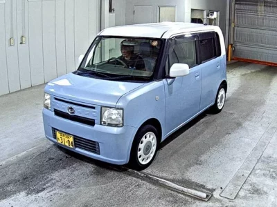 Daihatsu MOVE CONTE