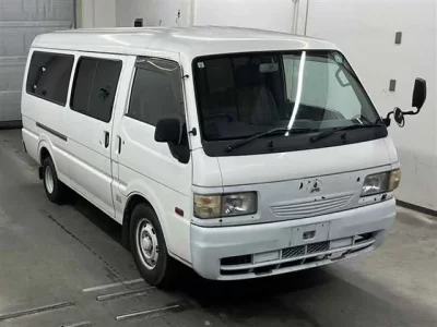 Mitsubishi DELICA