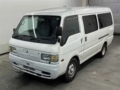 Mitsubishi DELICA