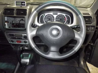 Suzuki CHEVROLET CRUZE