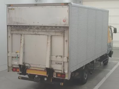 Mitsubishi FUSO FIGHTER