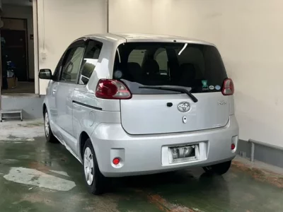 Toyota PORTE