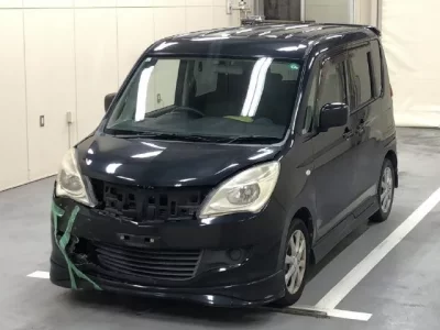 Mitsubishi DELICA D2